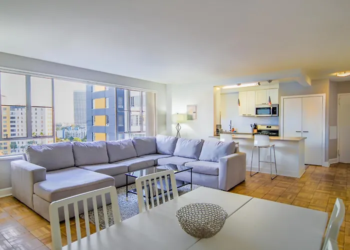 Luxury 2 Bedroom 2 Bathroom Residence Great View